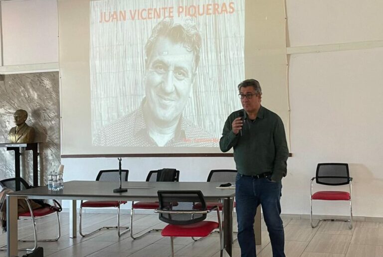 poeta juan vicente piqueras