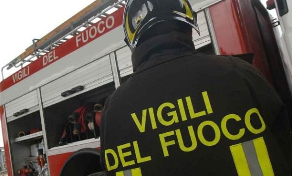 Paura ad Agropoli, anziana cade in casa ed è sola. Salvata dai Vigili del Fuoco