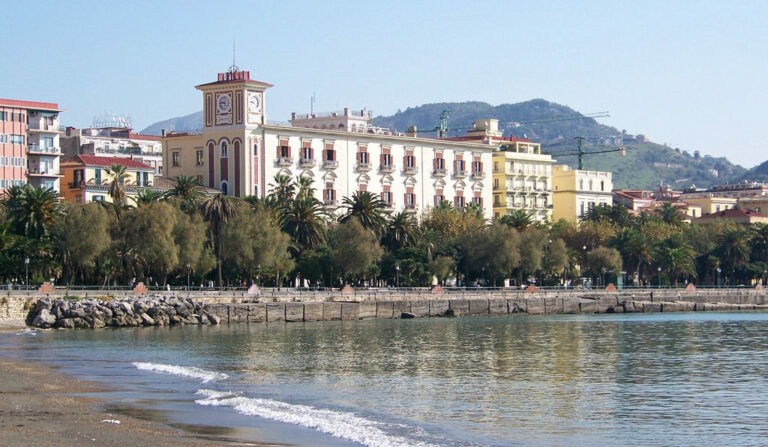 immagine Palazzo Provincia Salerno