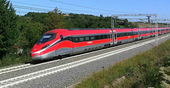 foto treno alta velocità