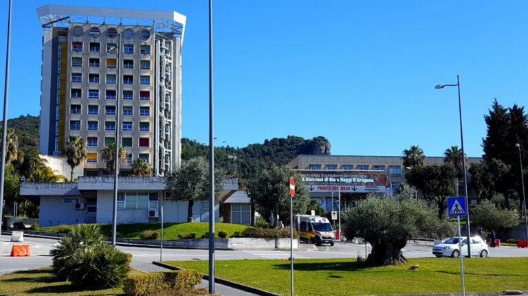 ospedale ruggi salerno