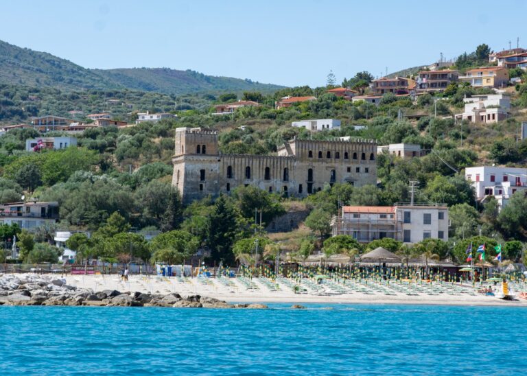 castello camerota