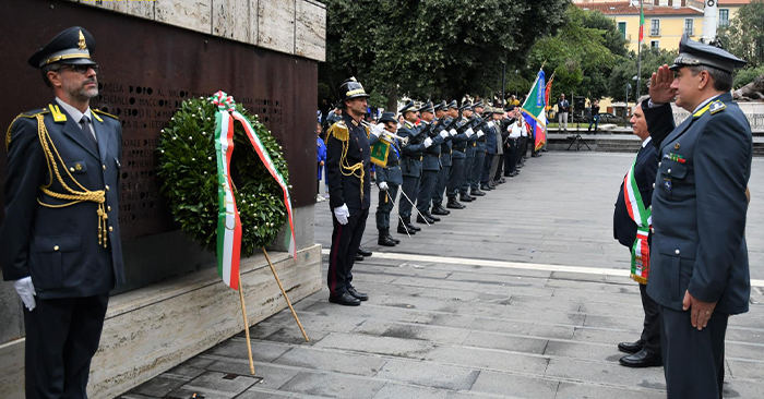 foto commemorazione maresciallo maggiore finanza eboli