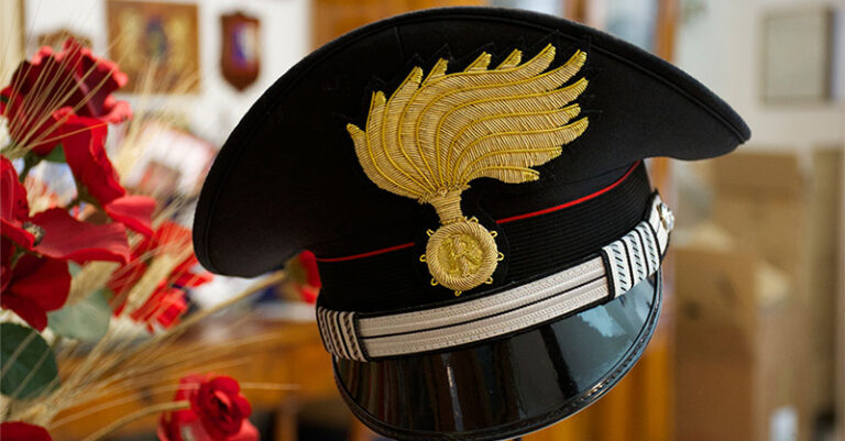 Carabinieri_cappello_800x418