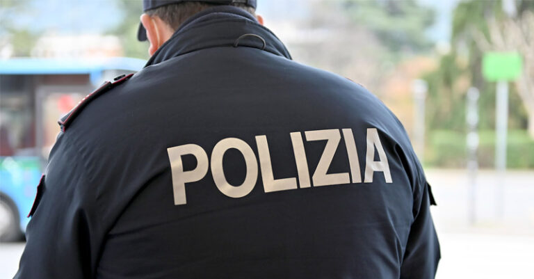 polizia nuova fb