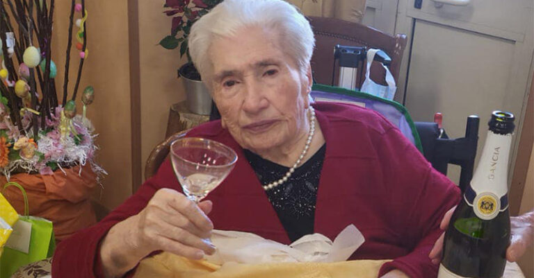 101 anni clara ferruzzi di albanella