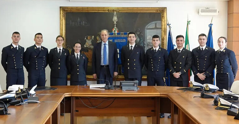 ADETTI LUCANI DELLA MARINA MILITARE FB