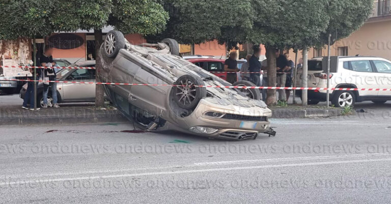 incidente salerno 25 maggio fb