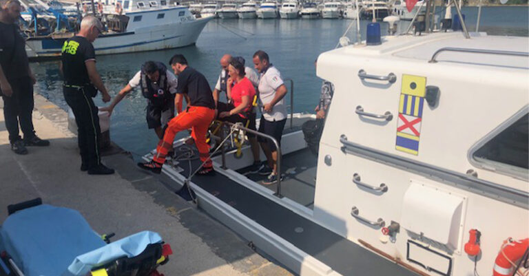 foto soccorso donna ferita agropoli