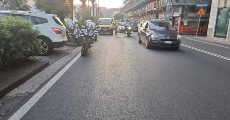 incidente lungomare salerno FB