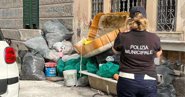 polizia municipale-salerno-FB