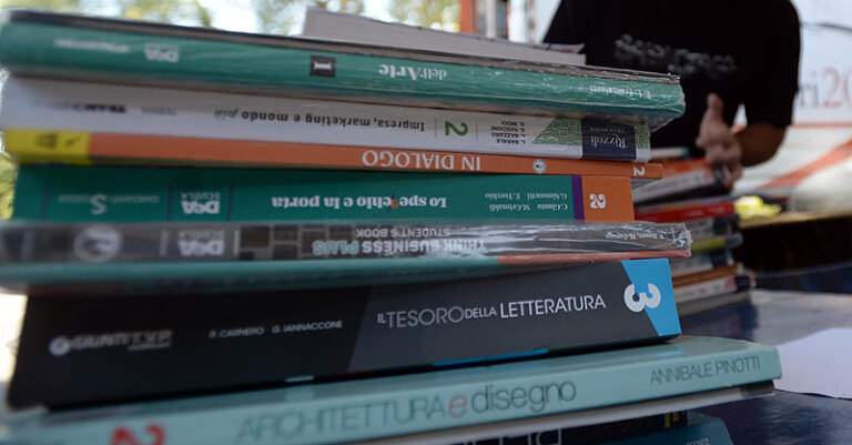 LIBRI SCOLASTICI