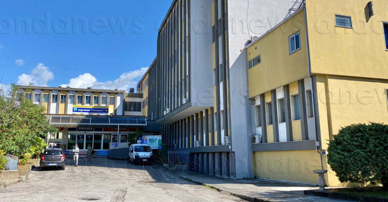 ospedale battipaglia foto ondanews fb 800