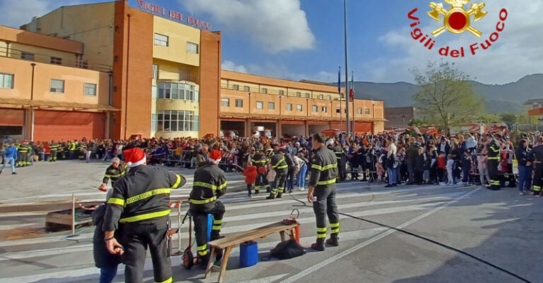 vigili del fuoco salerno FB