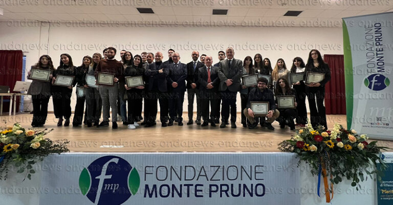 fondazione monte pruno premiazione neo laureati