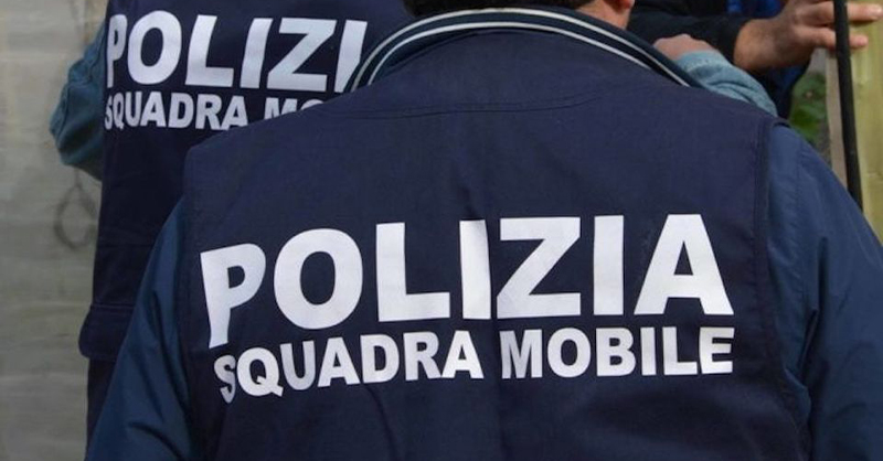 squadra mobile polizia FB