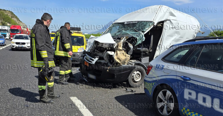 incidente eboli battipaglia a2 9 aprile fb