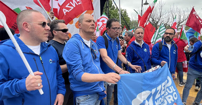 manifestazione 1 maggio villa d'agri FB