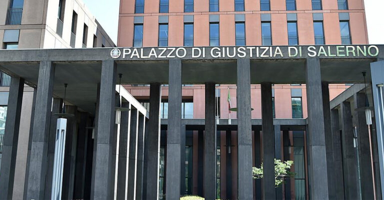 tribunale di salerno fb ok