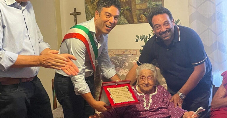 100 anni maria maio san mauro cilento 27 luglio