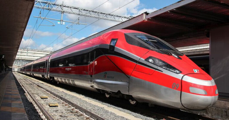 treno frecciarossa FB