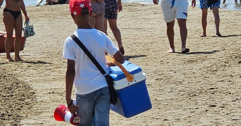 BAMBINO SPIAGGIA CAPACCIO FB