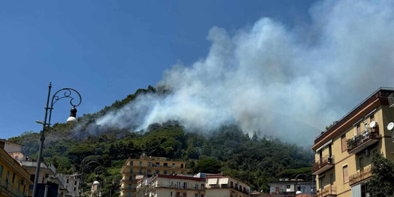 incendio bonadies salerno fb nuova