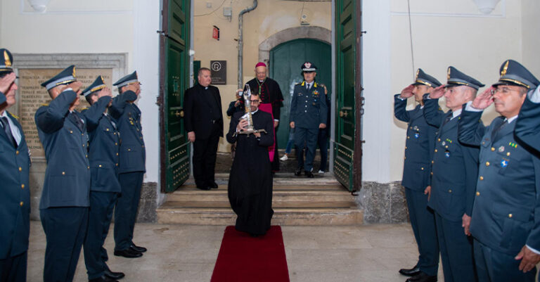 reliquia san matteo guardia di finanza salerno