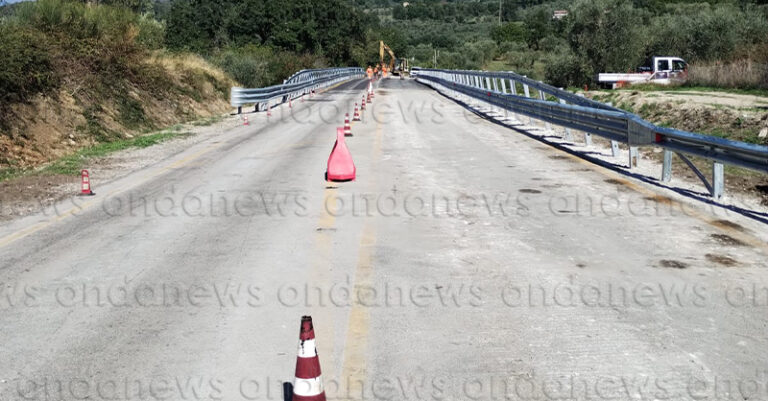 riapertura ponte ficarola FB