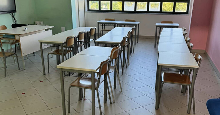 scuola montecorvino pugliano