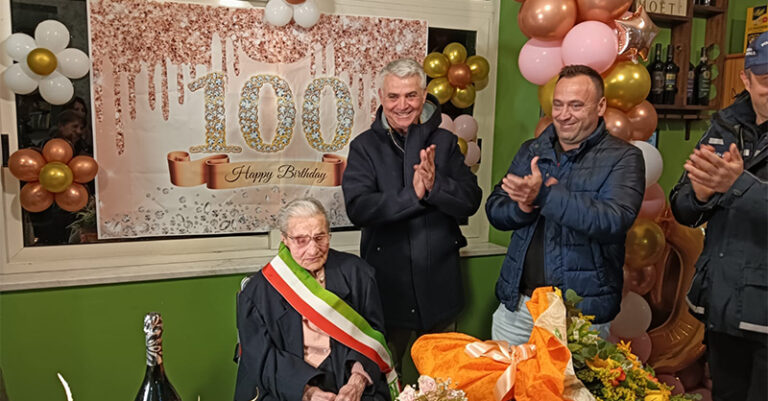 100 anni-camerota-anna pellegrino-FB