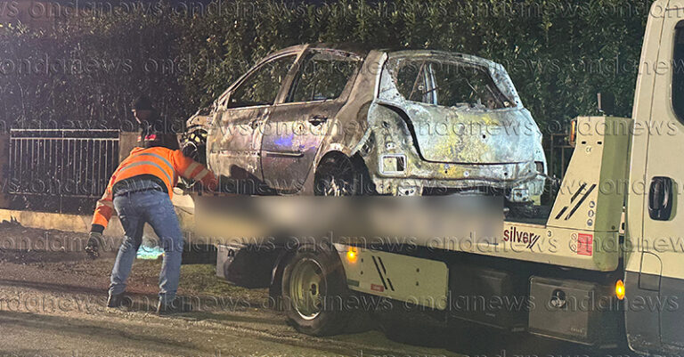 incendio auto villa d'agri dicembre 2024 fb