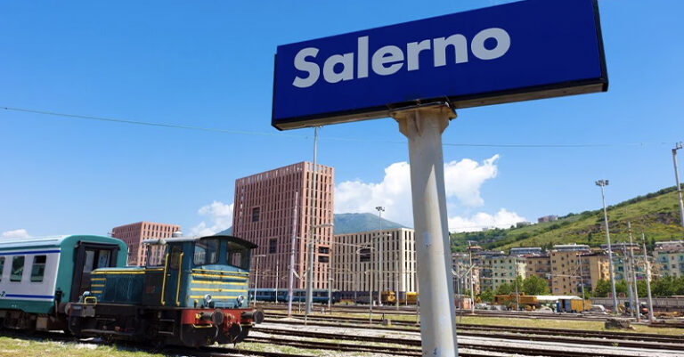 stazione salerno fb