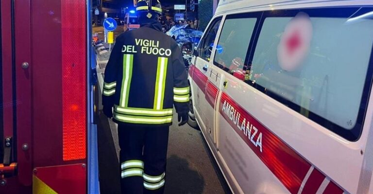 vigili del fuoco ambulanza